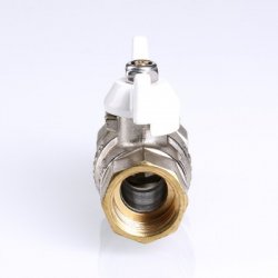 Кран американка шаровый с полусгоном 1/2" вн.-нар. (бабочка белая) Base Valtec VT.227.NW.05